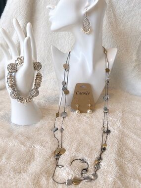 Vintage Jewelry Lot 5 Pc Statement Necklaces Bracelet Carolee Earrings Silver